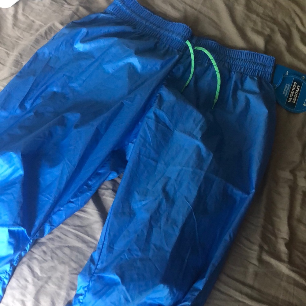 Columbia water/wind resistant pants